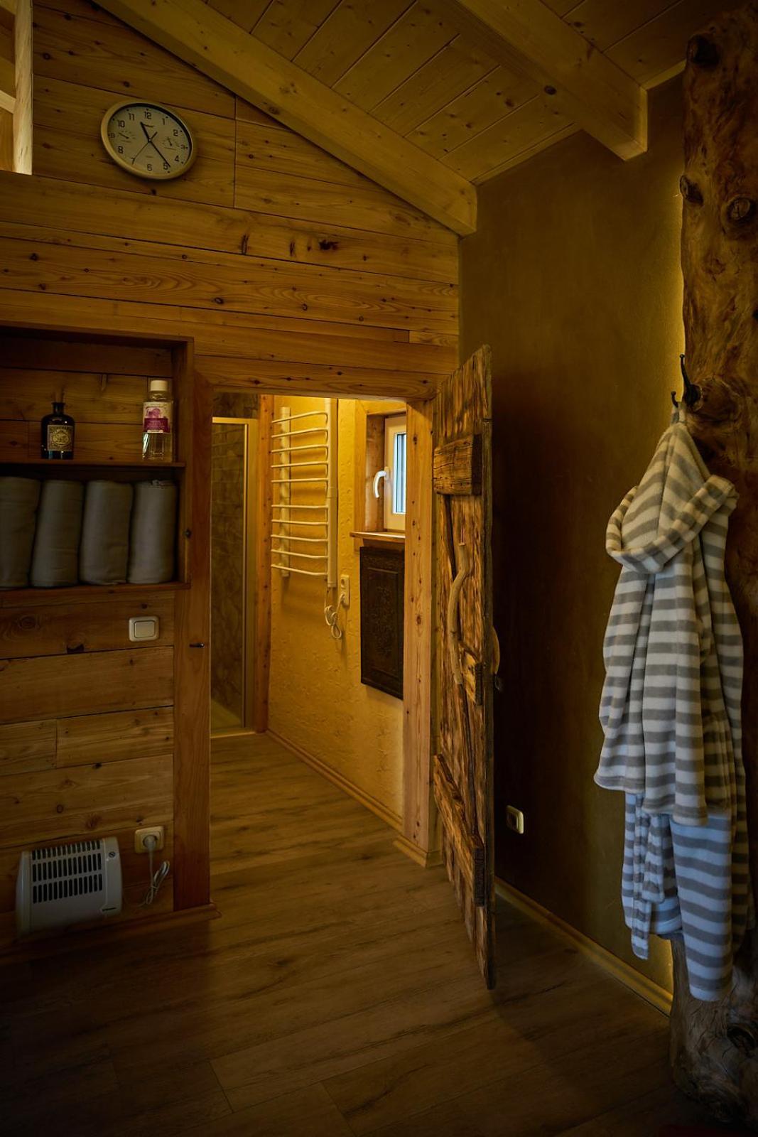 Hotel Olbernhau Mit Sauna - Kleines Landhotel Zur Ofenschenke ภายนอก รูปภาพ