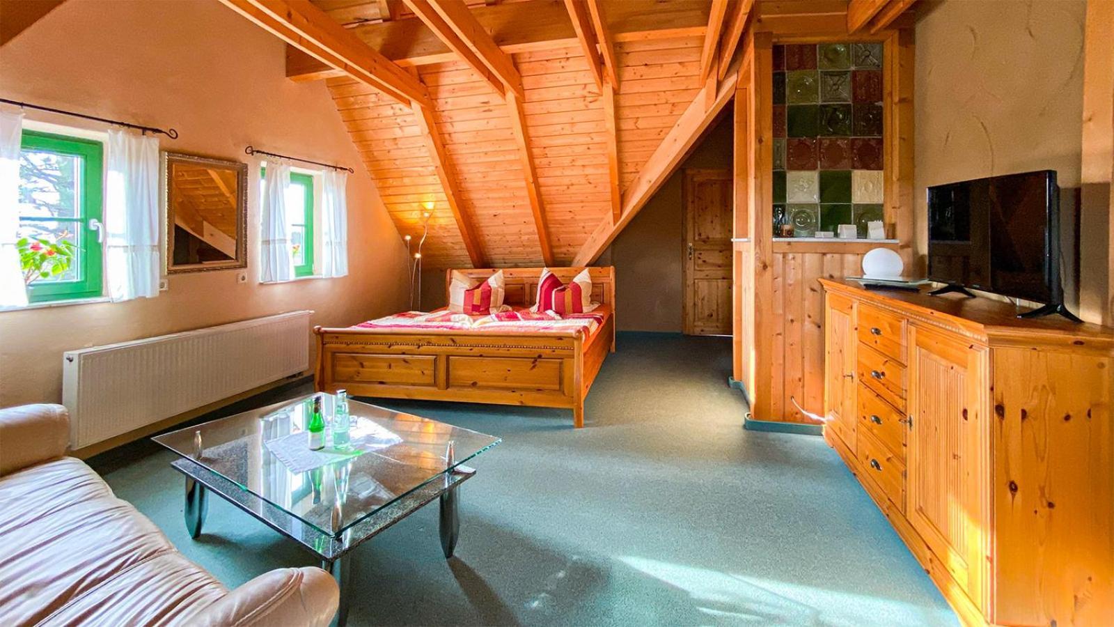 Hotel Olbernhau Mit Sauna - Kleines Landhotel Zur Ofenschenke ภายนอก รูปภาพ
