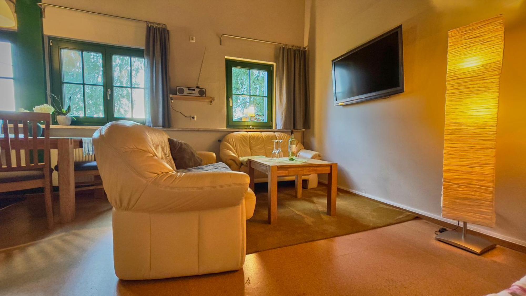 Hotel Olbernhau Mit Sauna - Kleines Landhotel Zur Ofenschenke ภายนอก รูปภาพ